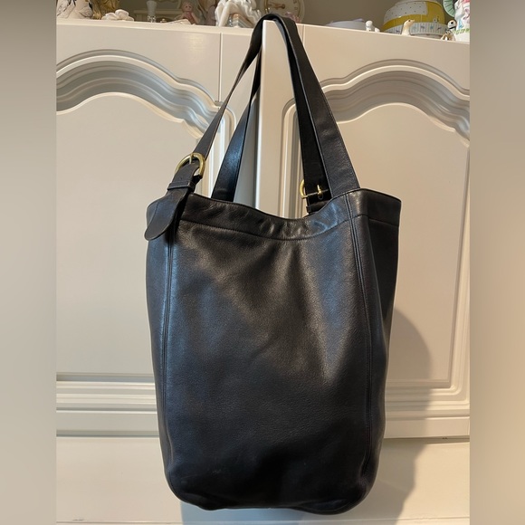 Coach | Bags | Vtg Coach Xl Soho Leather Black Tote 482 | Poshmark